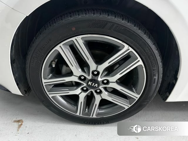Kia Come New K3 id 4536237 из Кореи 13
