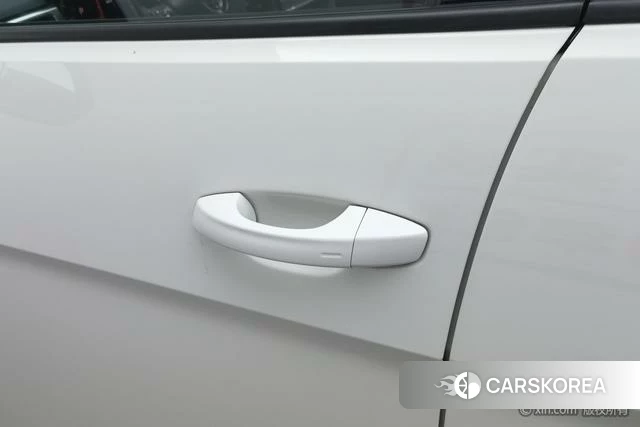 Volkswagen Tourang id 4210561 из Китая 19