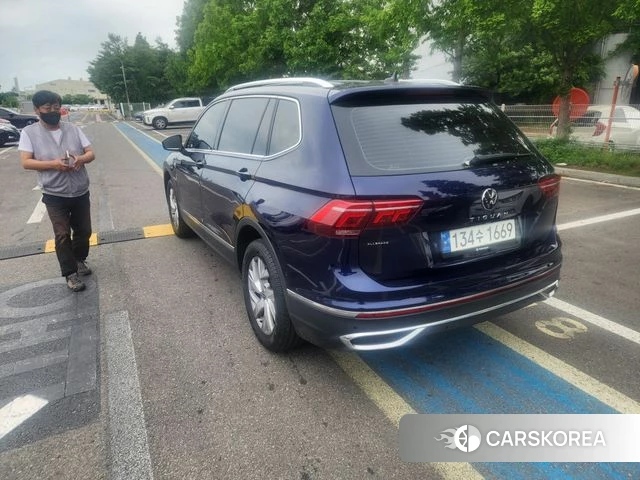 Volkswagen Tiguan Allspace id 4427799 из Кореи 14