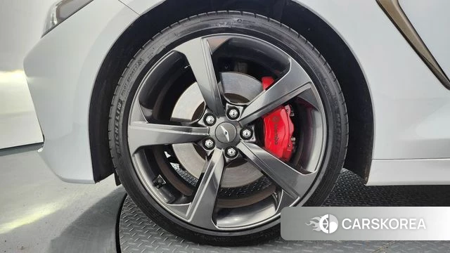 Genesis G70 id 3966375 из Кореи 15