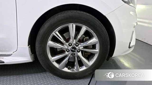 Kia The New Carnival id 3834805 из Кореи 15