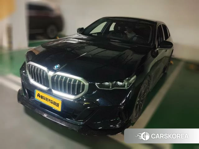 BMW 5 series 2024 Черный из Китая, фото 5