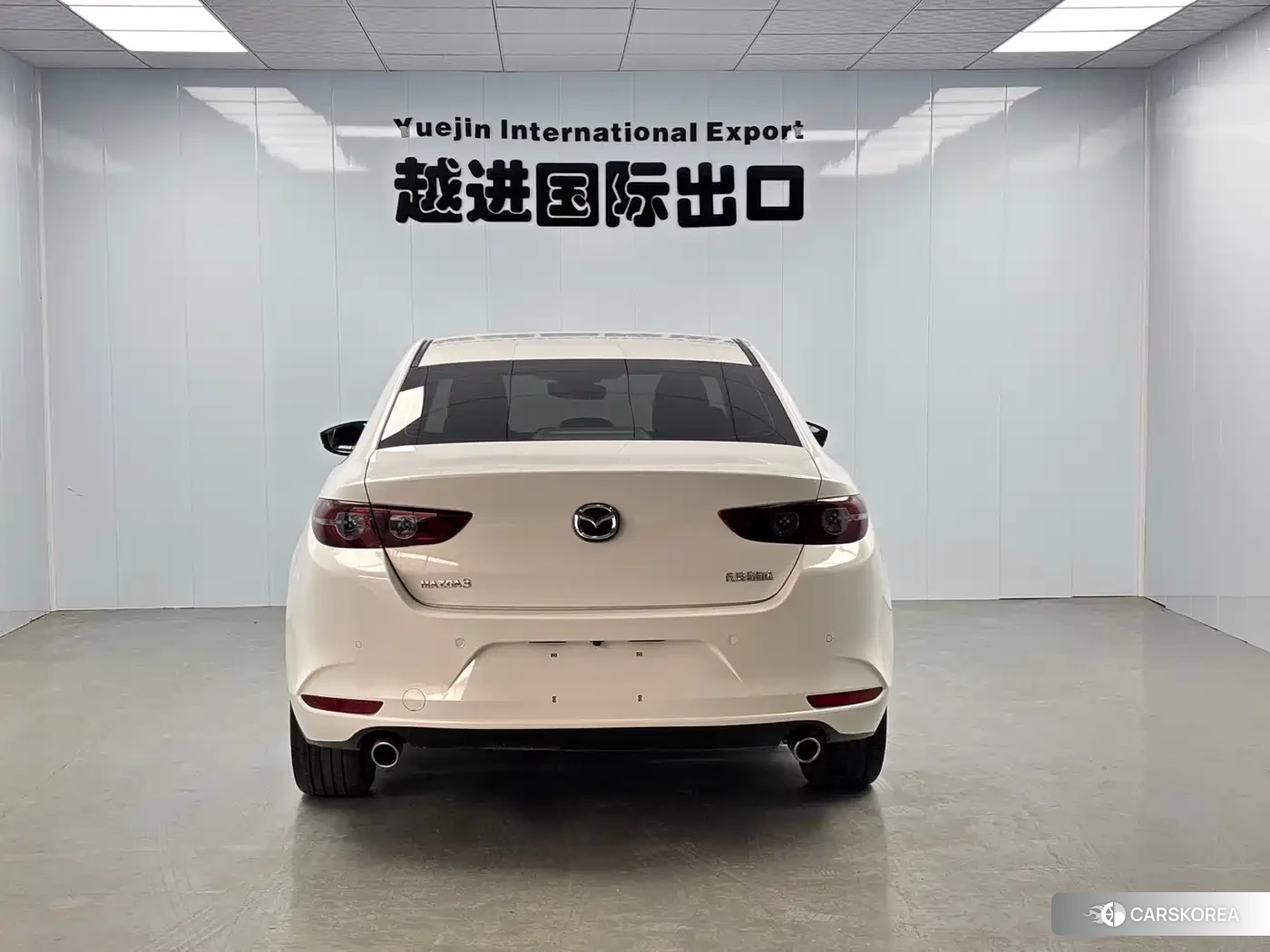 Mazda 3 2022 Белый из Китая, фото 5