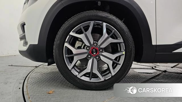 Kia Seltos id 4410160 из Кореи 27