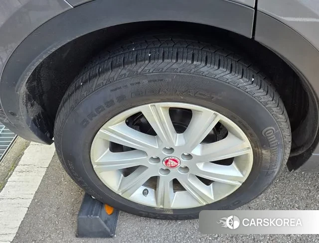 Jaguar E-PACE 2019 Коричневый из Кореи, фото 6