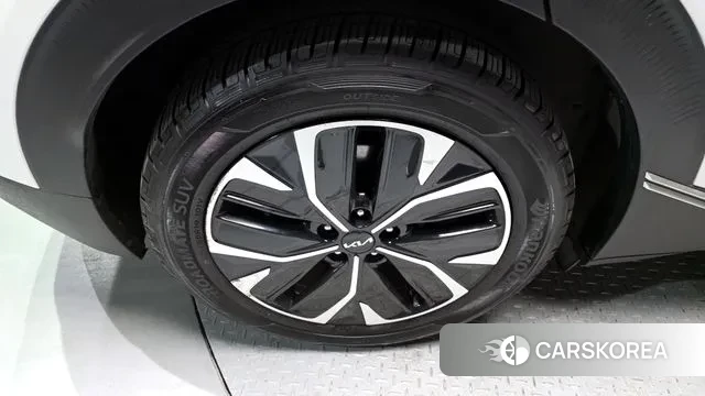 Kia EV6 id 3686167 из Кореи 15