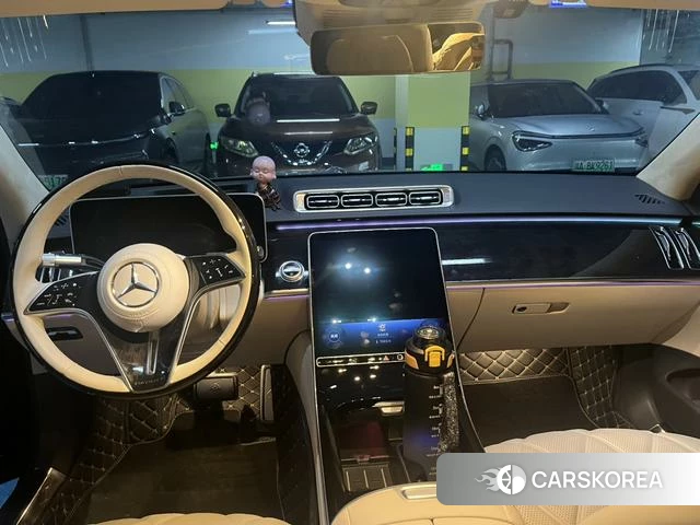 Mercedes-Benz Maybach S-class 2023 Черный из Китая, фото 5