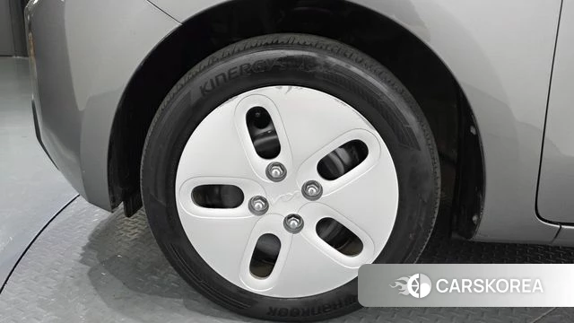 Kia The New Kia Ray id 4650524 из Кореи 26