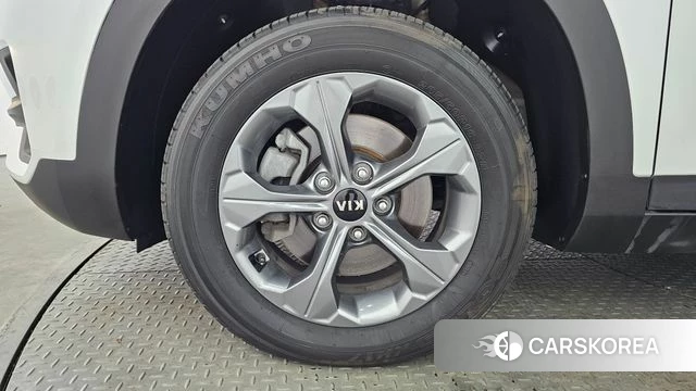 Kia Seltos id 4508014 из Кореи 15