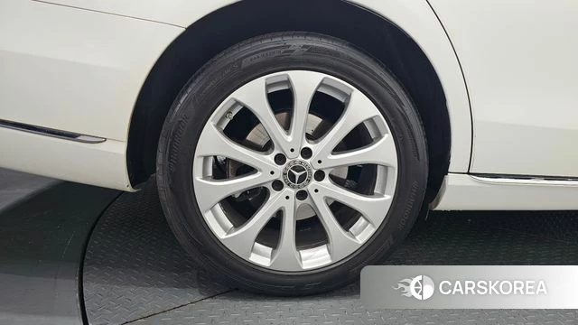 Mercedes-Benz E-Class W213 id 4667482 из Кореи 15