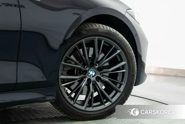 BMW 3 series id 4259665 из Китая 21