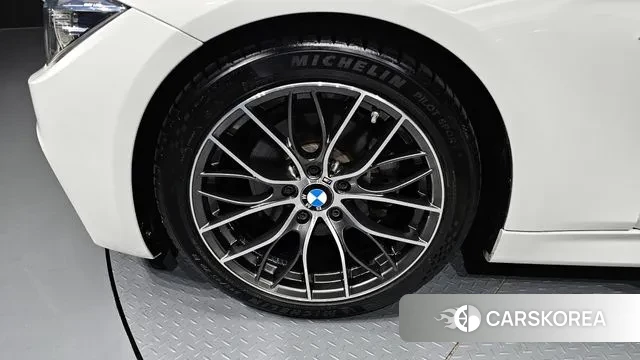 BMW 3 Series (F30) id 3469931 из Кореи 15