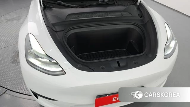 Tesla Model Y id 4584472 из Кореи 28