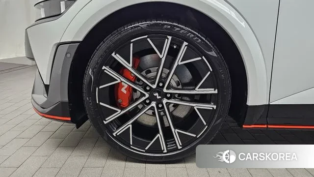 Hyundai Ionic 5 id 3431887 из Кореи 15