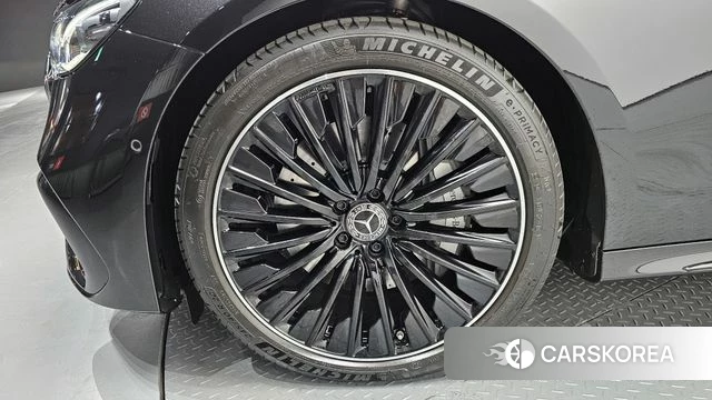 Mercedes-Benz E-Class W214 id 3786067 из Кореи 15