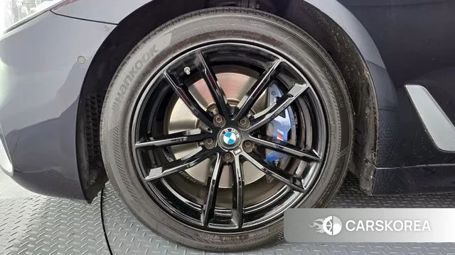 BMW 5 Series (G30) id 3484848 из Кореи 15