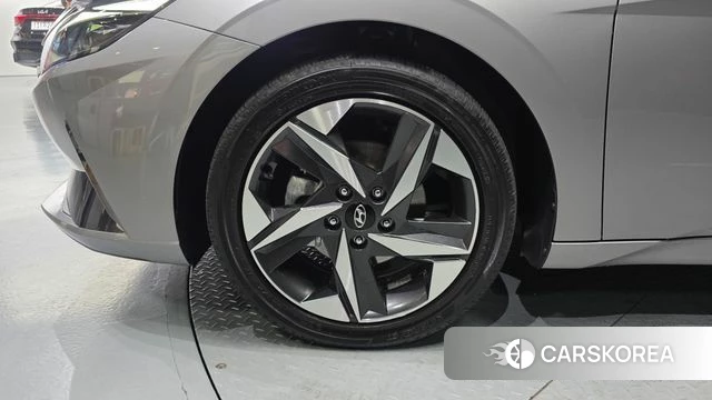 Hyundai Avante (CN7) id 4618435 из Кореи 27