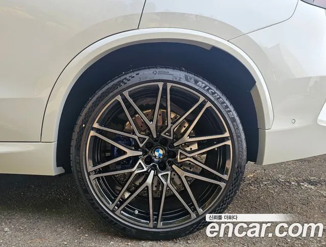 BMW X5M (G05) id 2673754 из Кореи 13