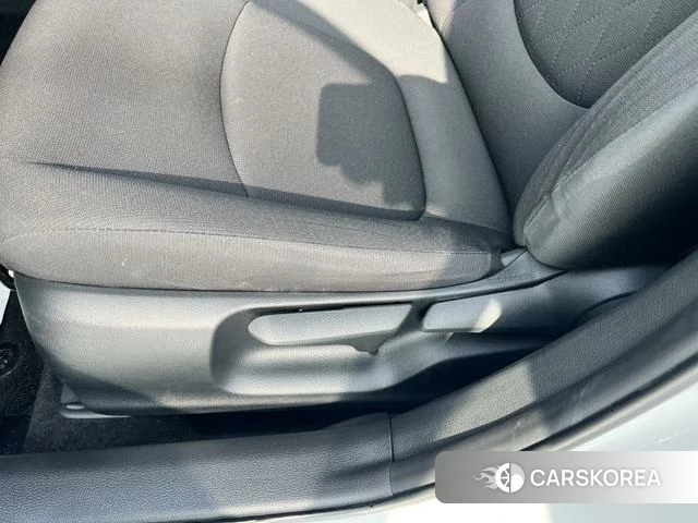 Toyota Corolla id 4272879 из Китая 24