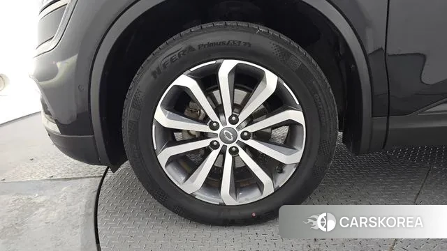 Renault Korea (Samsung) The New QM6 id 3641300 из Кореи 15