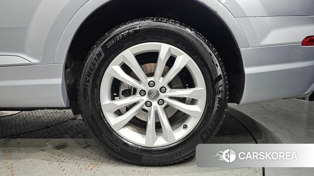 Audi Q7 (4M) id 3828713 из Кореи 15