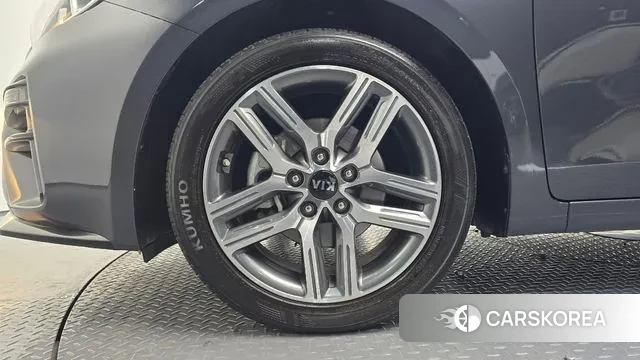 Kia Come New K3 id 3672417 из Кореи 15