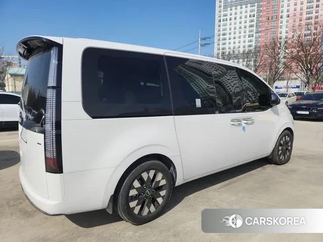 Hyundai Staria id 3757395 из Кореи 13