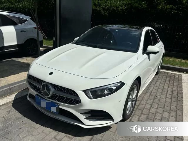 Mercedes-Benz Class A 2022 Белый из Китая, фото 5
