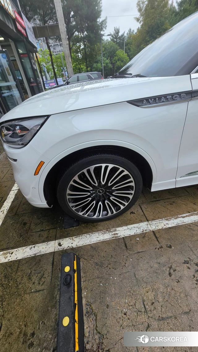 Lincoln Aviator 2nd generation 2023 Белый из Кореи, фото 5