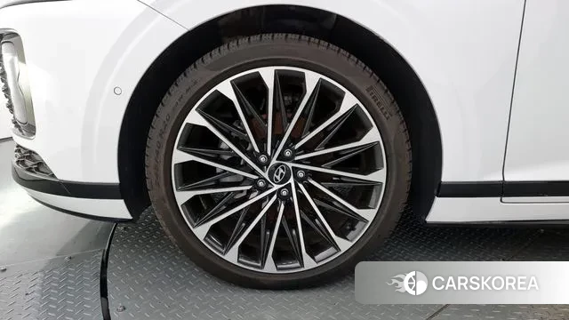 Hyundai Grandeur Hybrid (GN7) id 3002516 из Кореи 15