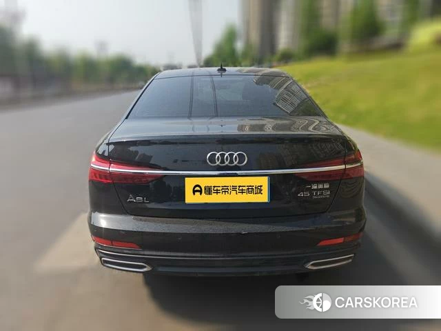 Audi A6L 2022 Черный из Китая, фото 5