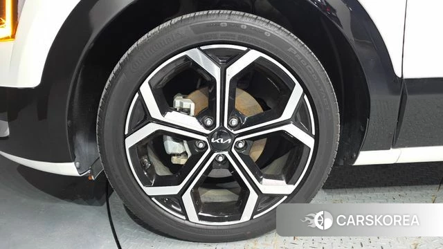 Kia Di Ol Nu Niro id 4763743 из Кореи 26