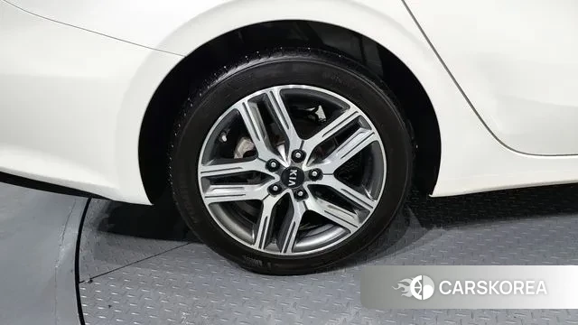 Kia Come New K3 id 3646188 из Кореи 15