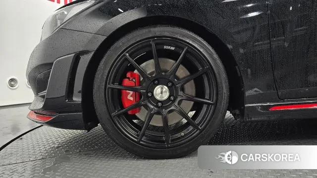 Hyundai Veloster (JS) id 3732884 из Кореи 15