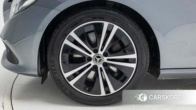Mercedes-Benz E-Class W213 id 4586708 из Кореи 15