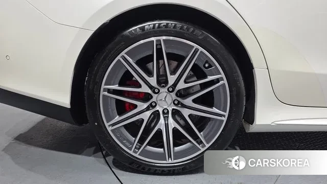 Mercedes-Benz AMG GT id 3740284 из Кореи 15