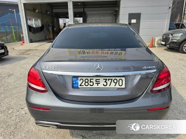Mercedes-Benz E-Class W213 id 4626229 из Кореи 15