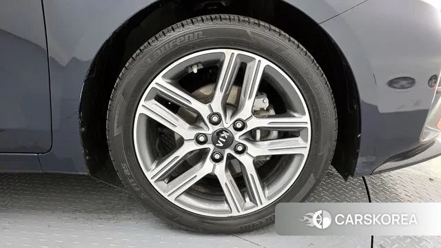 Kia Come New K3 id 3515183 из Кореи 15