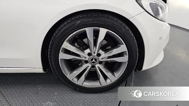 Mercedes-Benz C-Class W205 id 3602400 из Кореи 15