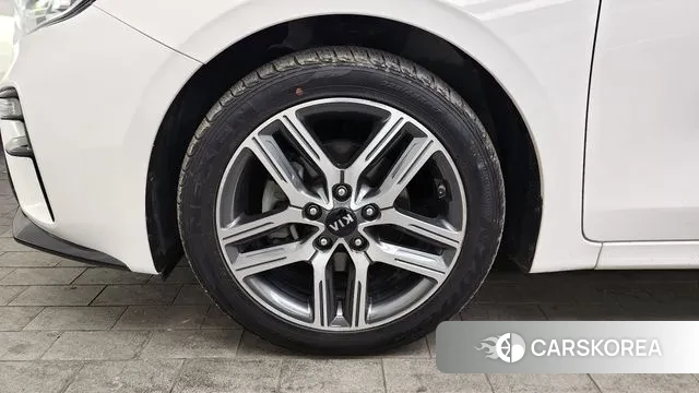 Kia Come New K3 id 3753392 из Кореи 15