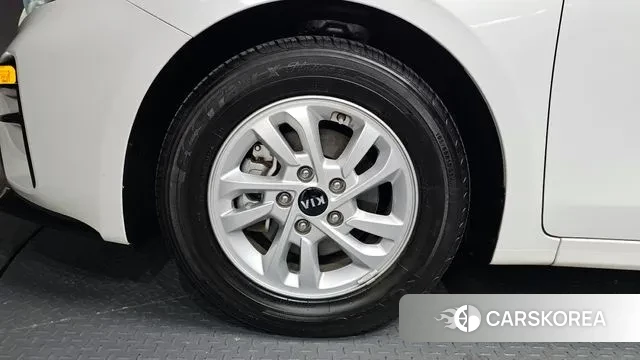 Kia Come New K3 id 3546898 из Кореи 15