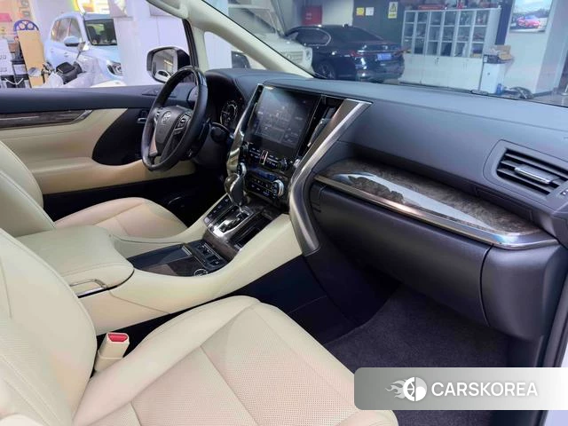 Toyota Wilfa id 4239770 из Китая 21
