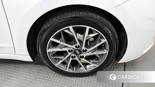 Hyundai The New Avante AD id 3009153 из Кореи 15