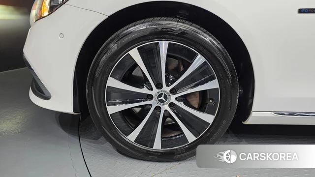 Mercedes-Benz E-Class W213 id 4304030 из Кореи 27