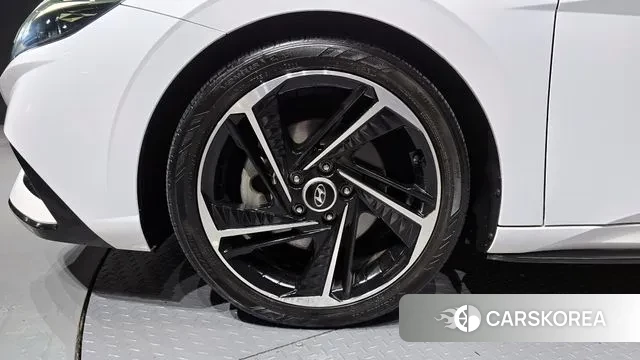 Hyundai Avante (CN7) id 3390464 из Кореи 15