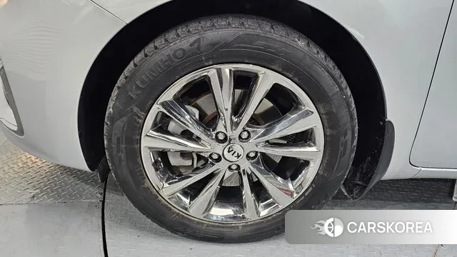 Kia The New Carnival id 3514737 из Кореи 15