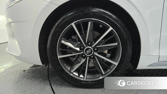 Hyundai The New Grandeur IG id 3911312 из Кореи 16