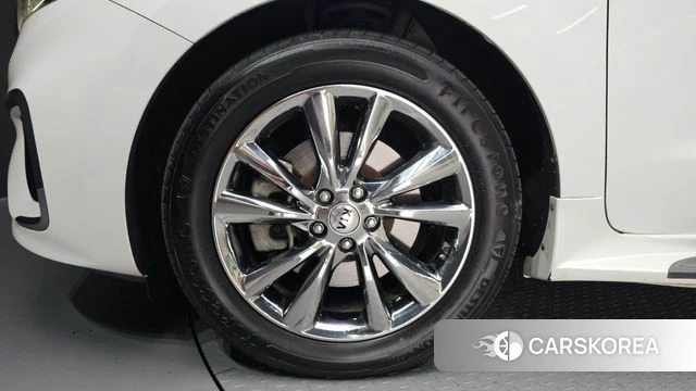 Kia The New Carnival id 4694033 из Кореи 32
