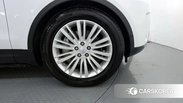 Land Rover Discovery 5 id 3385136 из Кореи 15