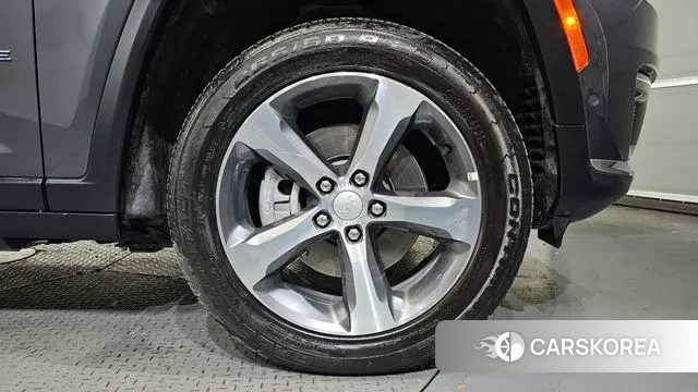 Jeep Grand Cherokee (WL) id 2366829 из Кореи 15